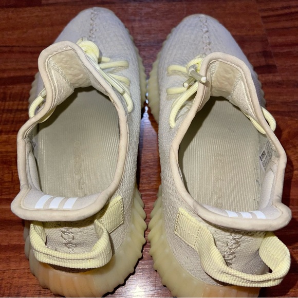 Yeezy Boost 350 ‘Butter’ - Picture 7 of 9